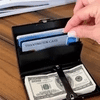 Billetera Antirrobo con Escudo RFID: Tu plata a salvo de clonaciones y tus tarjetas a un clic.