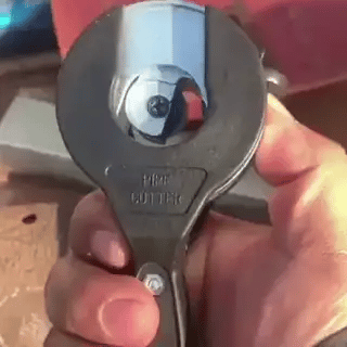 TUBCUT: Llave Cortatubos de Trinquete Eficiente